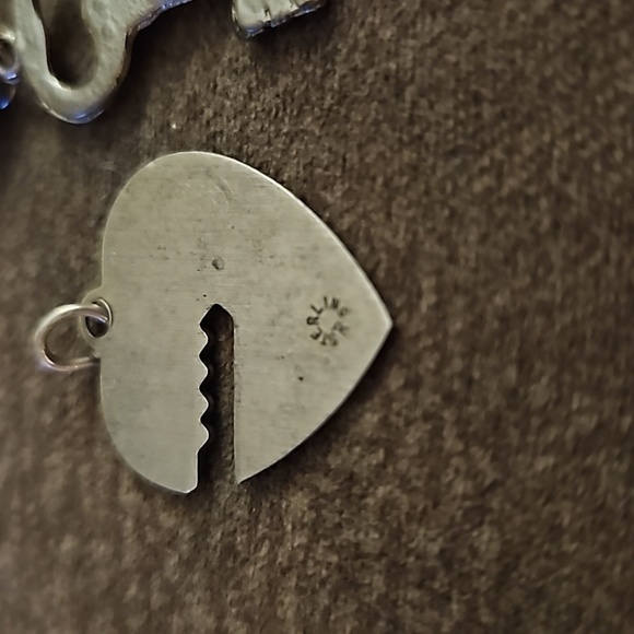 VTG Sterling Silver Heart He Who Holds The Key Pendant - Picture 4 of 4